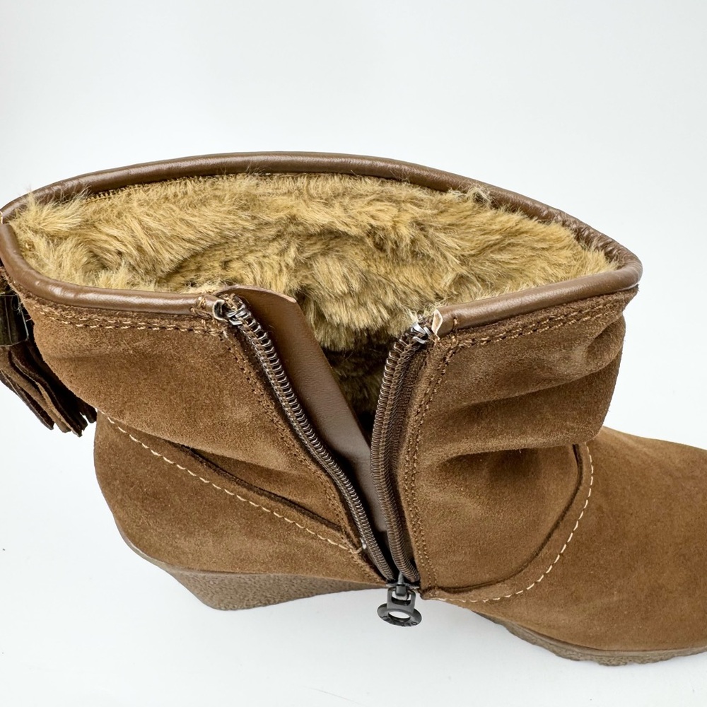 Sporto Tan Suede “Wind” Ankle Wedge Boots Sz 9 - Picture 6 of 6